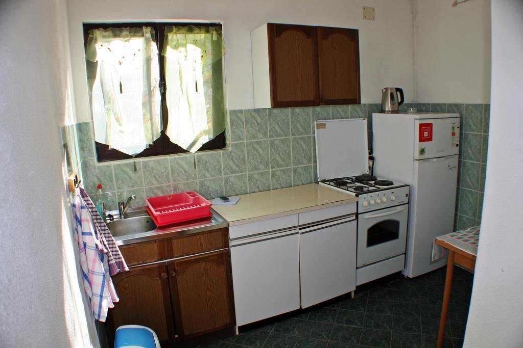 Hrstich Apartments Drašnice Zimmer foto